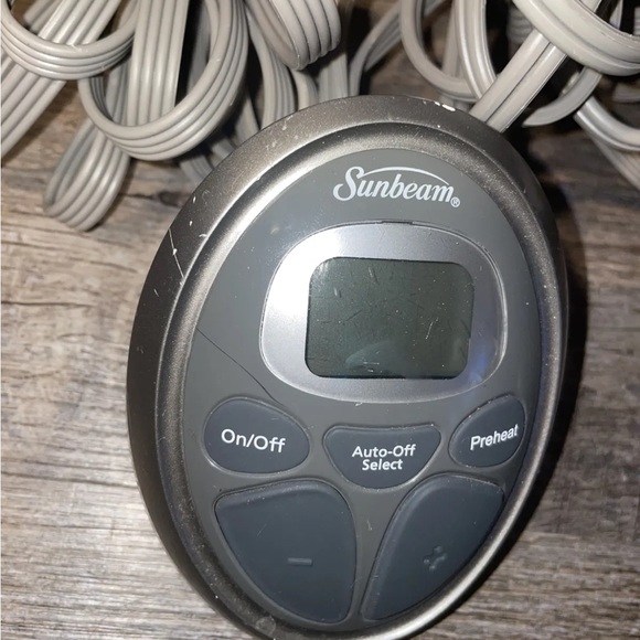 Sunbeam V71-SC7D P85KQ Electric Blanket 4 Prong Controller Remote Tested - Picture 2 of 6